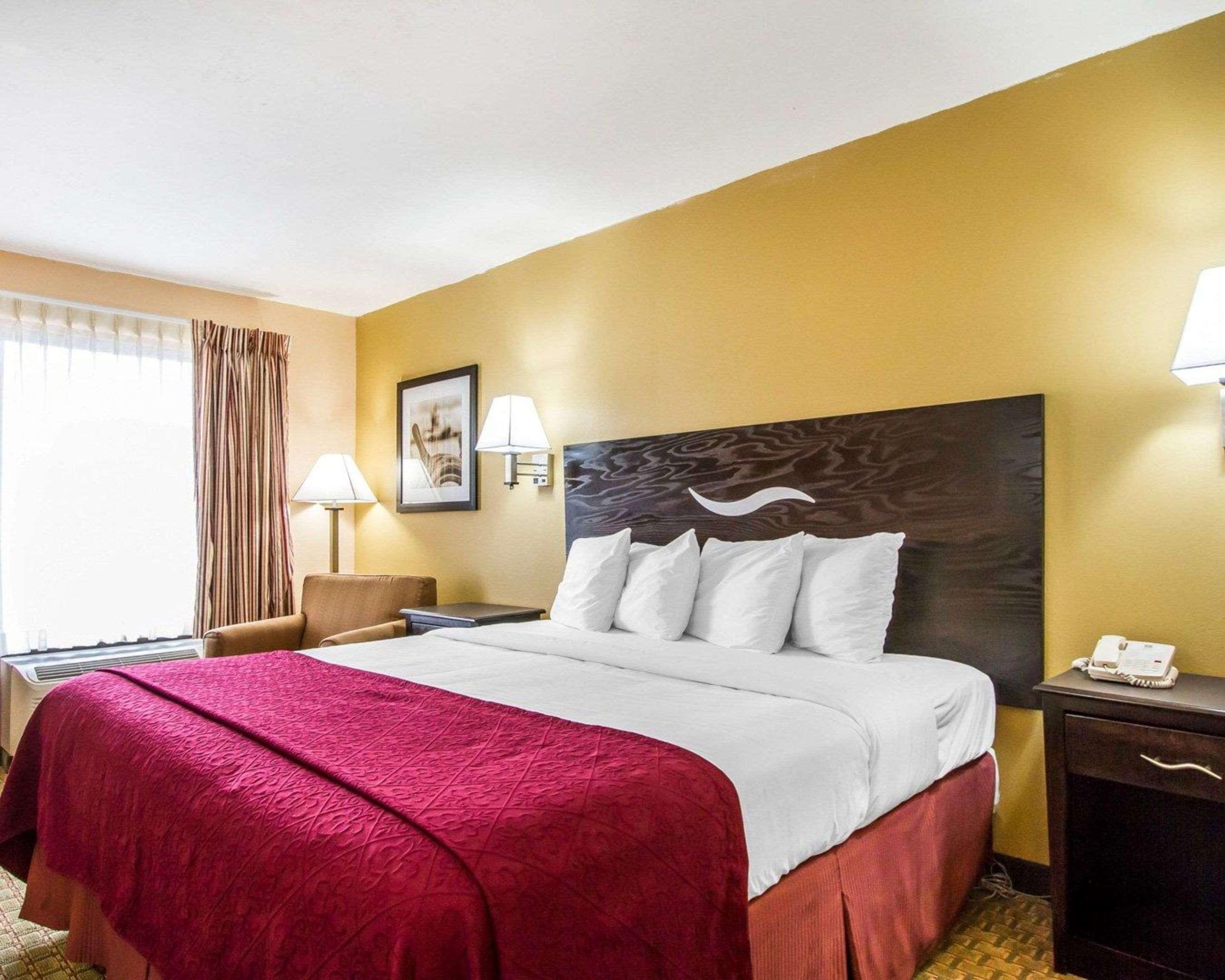 Quality Inn Foley Bagian luar foto