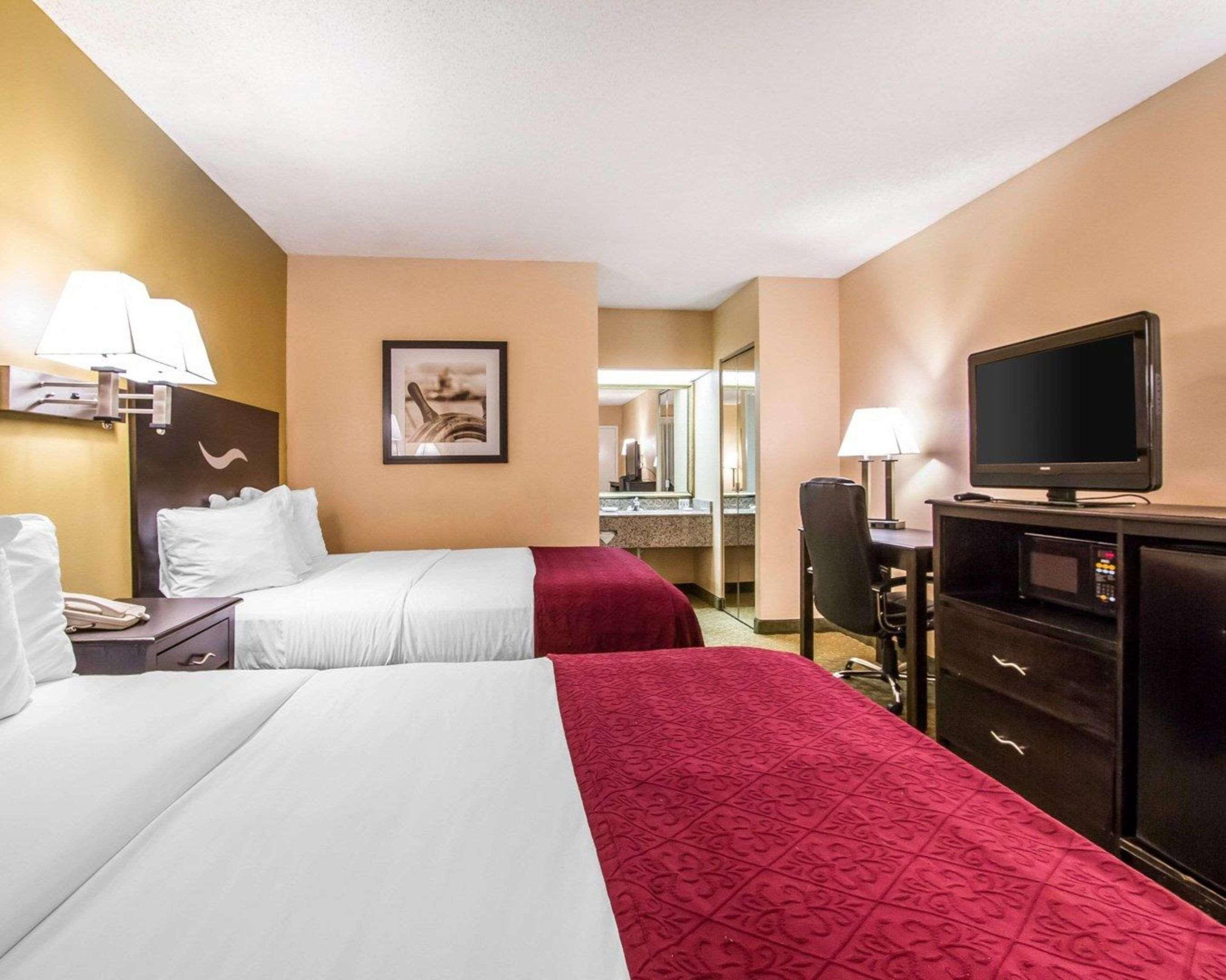 Quality Inn Foley Bagian luar foto