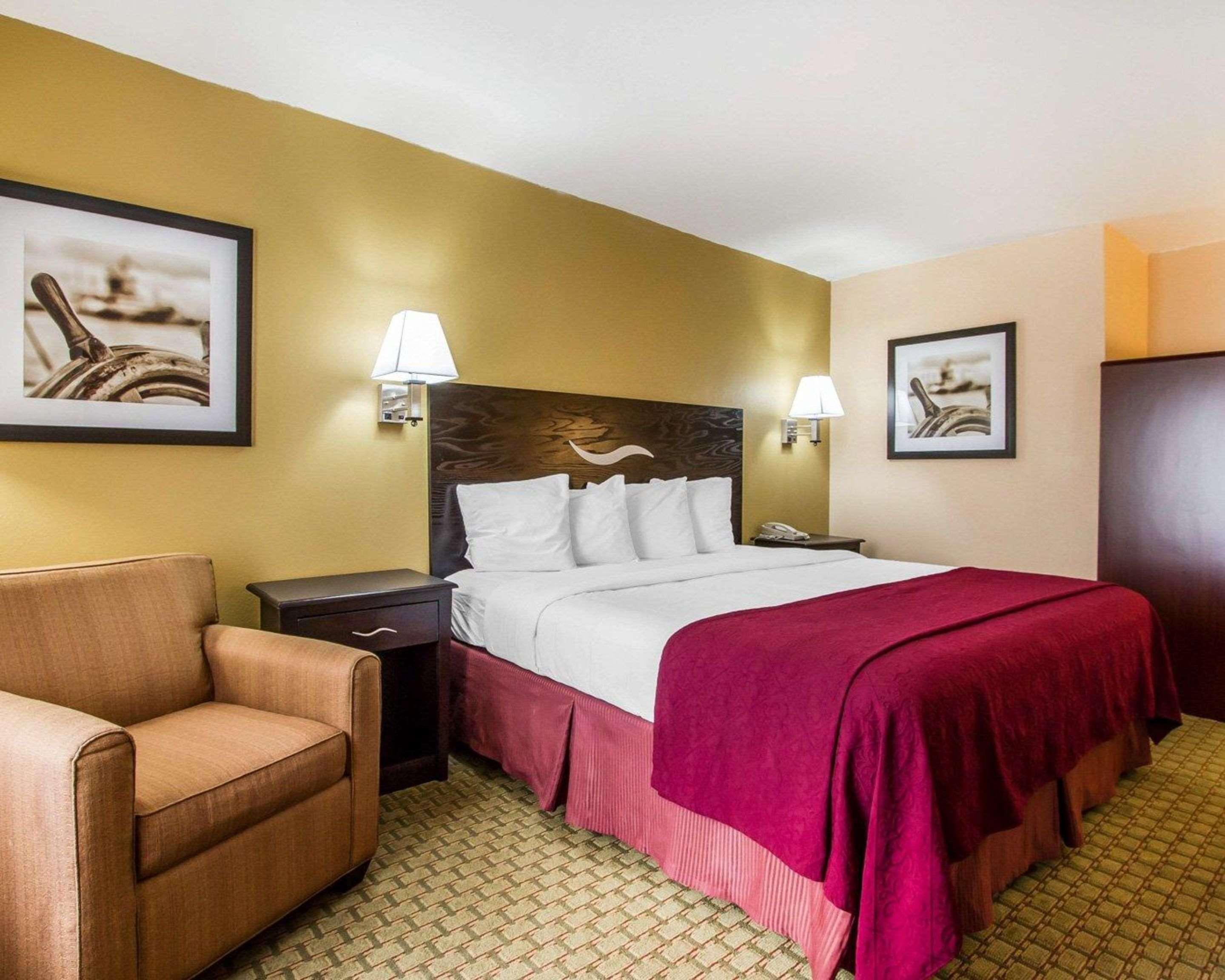 Quality Inn Foley Bagian luar foto