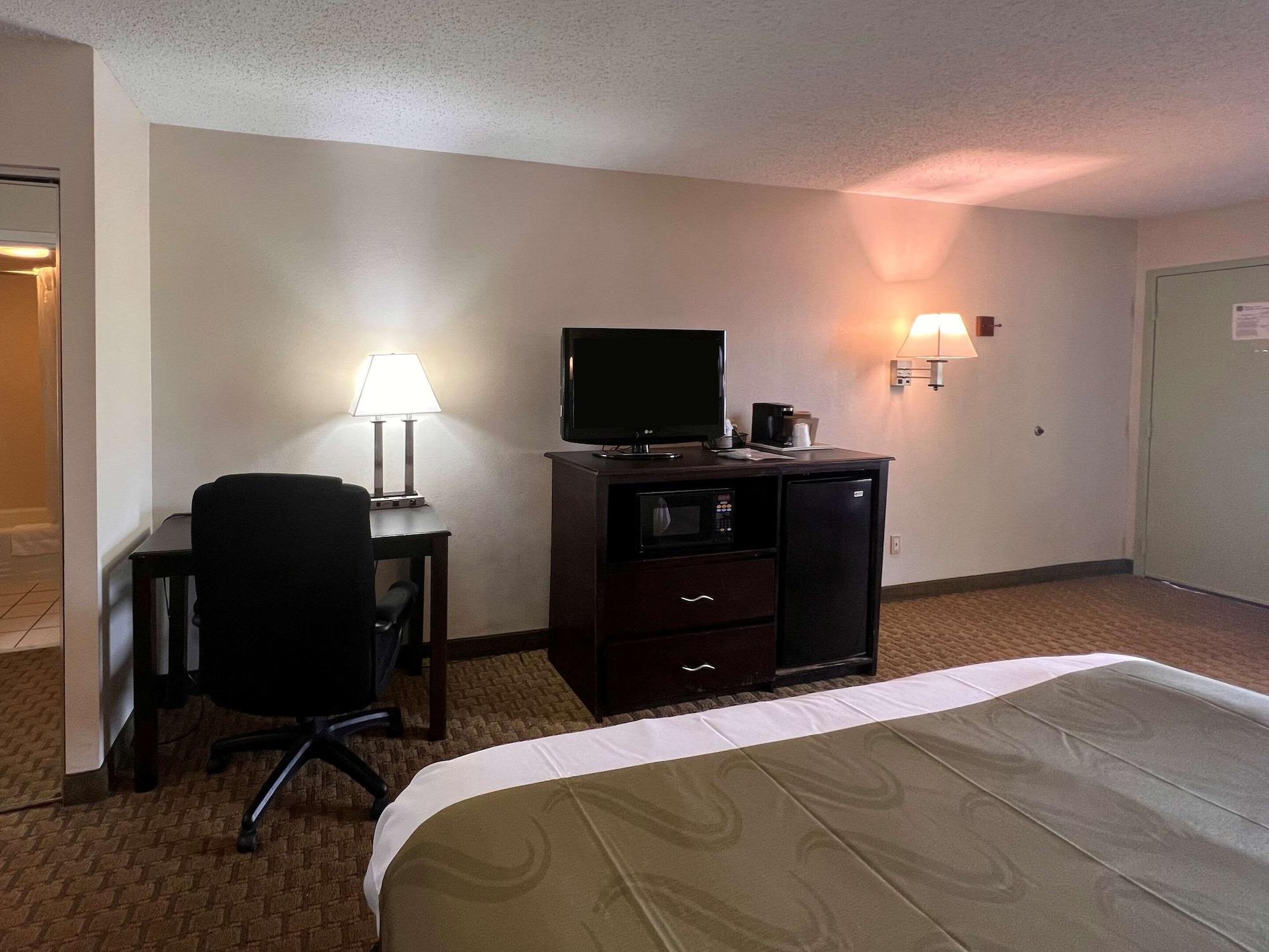 Quality Inn Foley Bagian luar foto