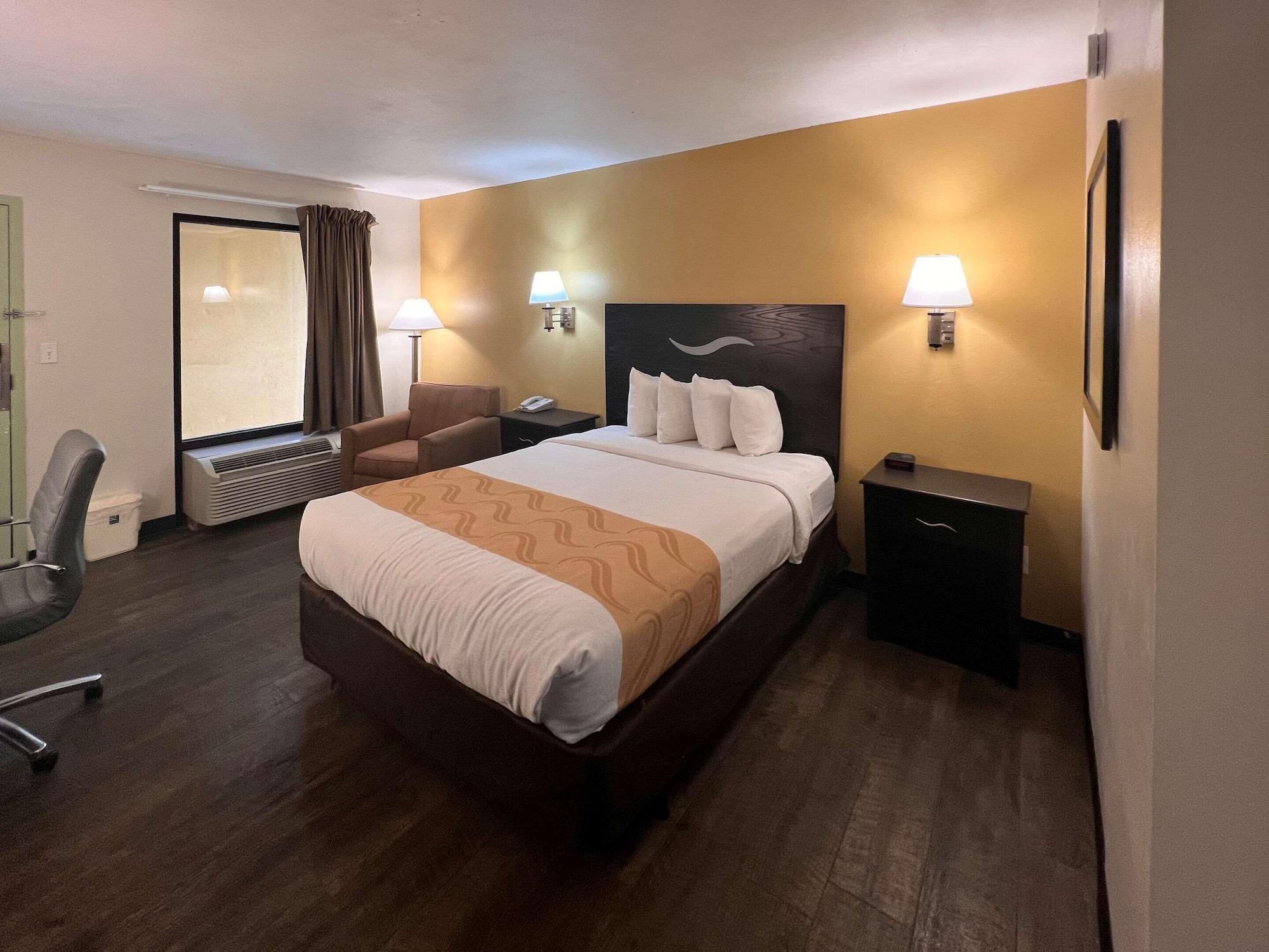 Quality Inn Foley Bagian luar foto