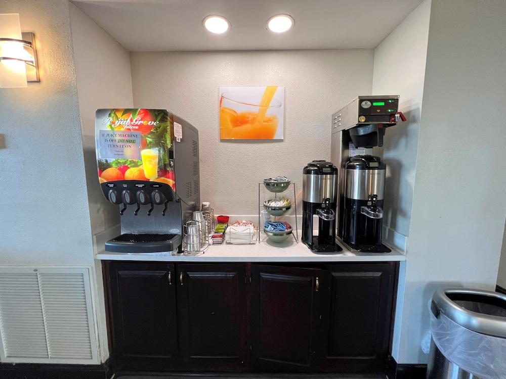 Quality Inn Foley Bagian luar foto