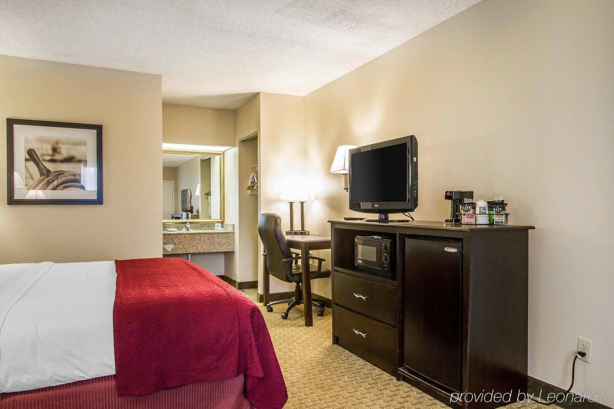 Quality Inn Foley Bagian luar foto