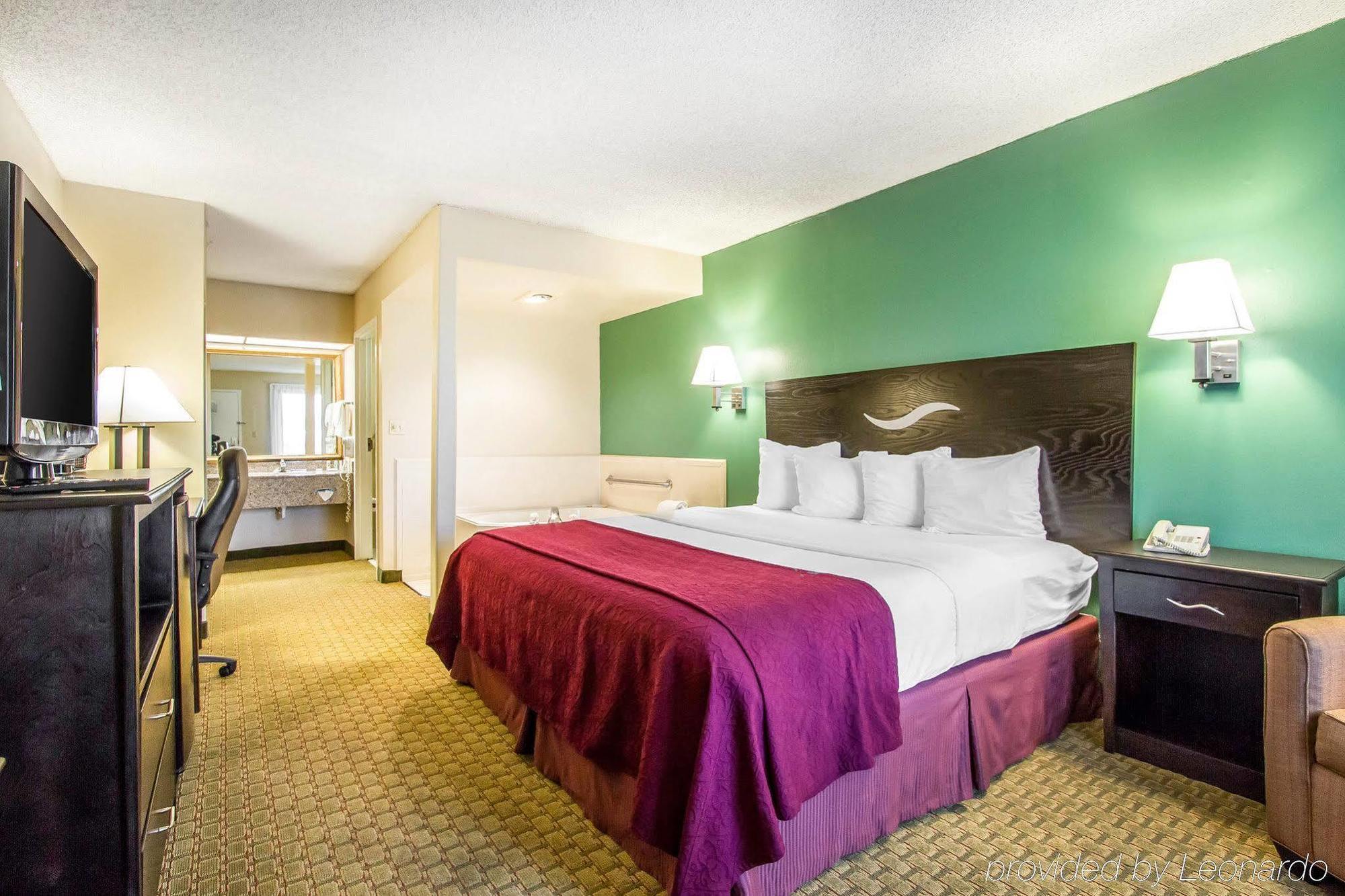 Quality Inn Foley Bagian luar foto